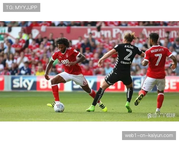 诺丁汉森林利兹联同积32分，保级大战四队争夺三个安全席位