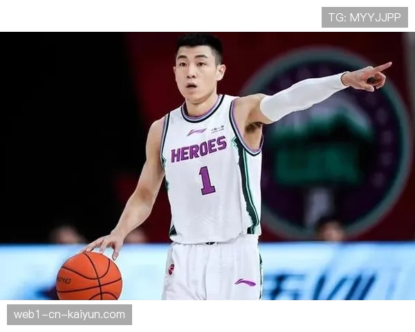 山东年轻中锋王证热身赛三分火热 有望获得更多机会